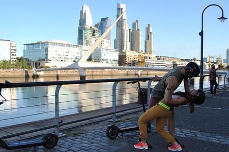 Electric Scooter Tour: South Buenos Aires.