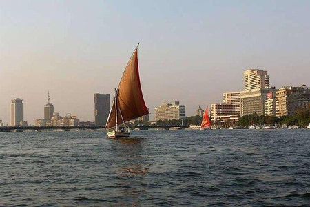 Cairo River Nile felucca sailboat tour 
