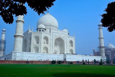 Private tour of Taj Mahal from Delhi