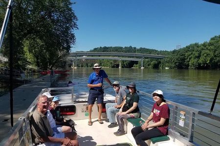 The Old Taylor Tour and Lunch Cruise