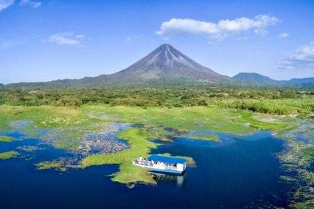 Arenal Lake Boat Tour