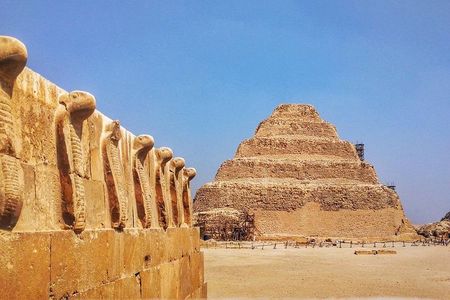 Private Guided Tour to Giza pyramids, Sphinx, Saqqara and Dahshur