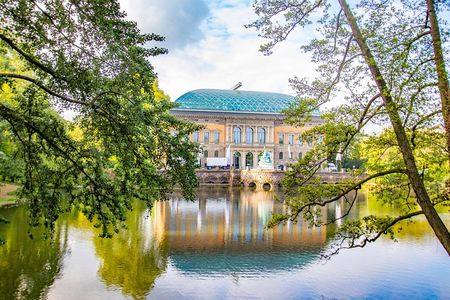 Discover Dusseldorf’s most Photogenic Spots with a Local