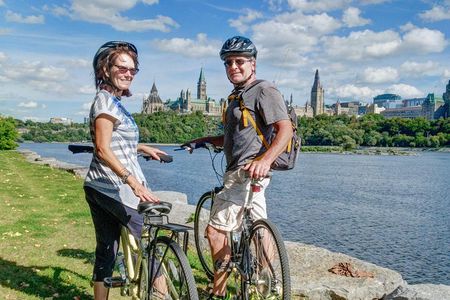 Best of Ottawa Neighbourhoods & Nature Bike Tour