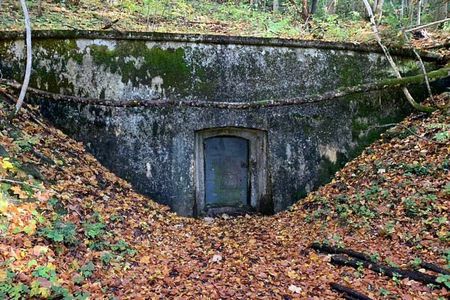 Eagle's Nest Hiking Tour