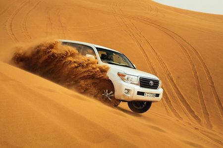 Desert Safari Dubai at Evening with BBQ Dinner