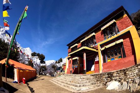 Lawudo Gompa Retreat Trekking