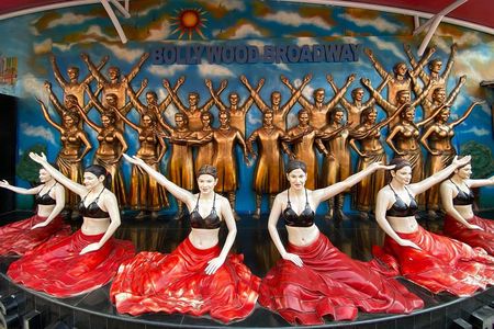 The Famous Bollywood Tour of Mumbai