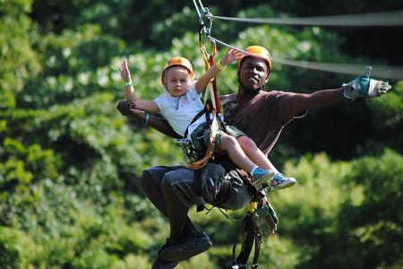 Roatan Zipline and Beach Tours