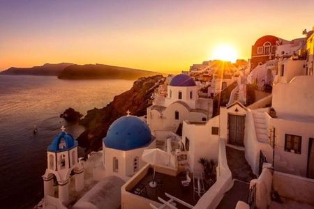 Oia Sunset Roundtrip Transfers