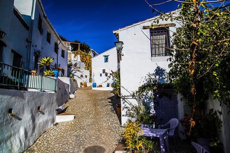 Nerja (Pueblo) + Frigiliana & El Acebuchal - Semi-Private