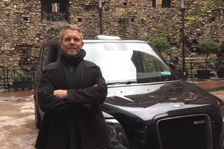 Heathrow Airport Pickup & Tour