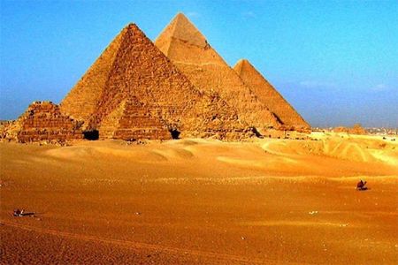 Trip from Hurghada to Cairo.