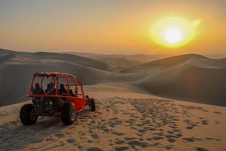 Buggy & Sandboarding in Paracas