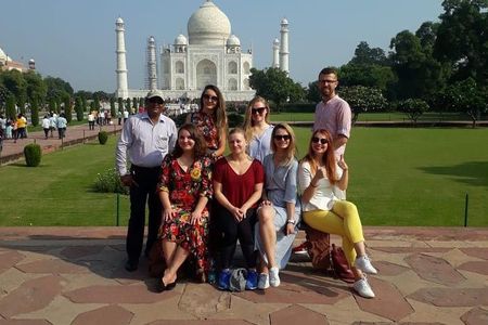 Agra Chaupaati Food Trail from Delhi 