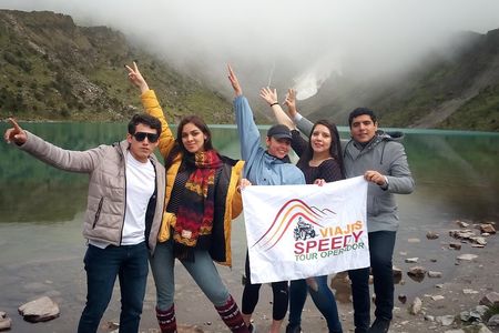 Trek Laguna Humantay Full Day +meals