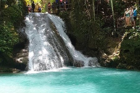 Blue Hole and Dunn's River Falls Private Tour from Montego Bay