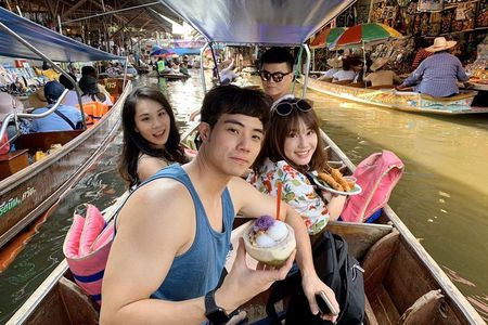 Train Market and Floating Market half day tour