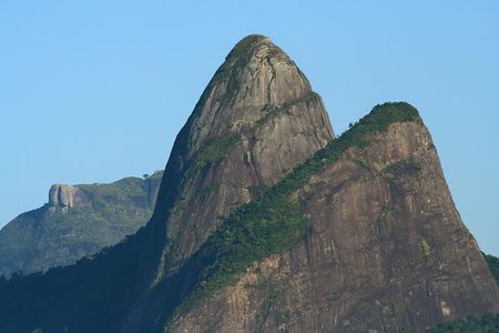 Dois Irmãos Hiking Tour - Best prices for Small Groups !