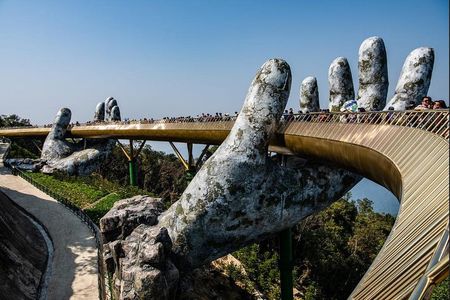 Ba Na Hills - Golden Hand Bridge Full Day Tour 