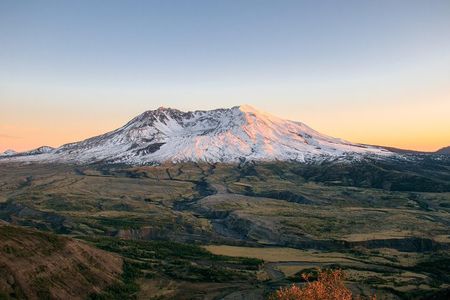 Mount St. Helens from Portland: All-Inclusive Small-Group Tour