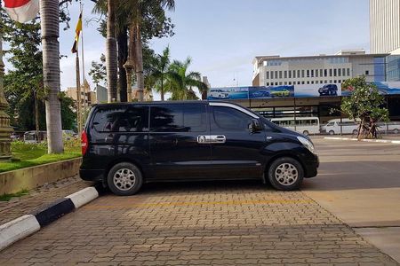 Private Transfer from Siem Reap to Phnom Penh