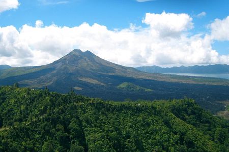 Bali Full Day Tours: Kintamani VOLCANO - Ubud - WATERFALL - TANAH LOT SUNSET