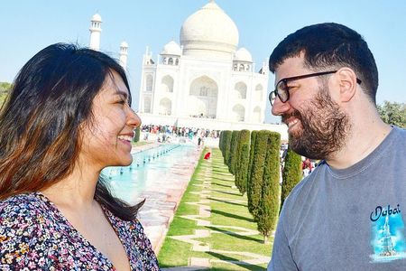 Taj Mahal Sunrise and Sunset : Overnight Agra Trip from Delhi