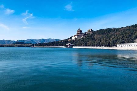 2-Day Private Beijing City Highlight Tour with Forbidden City & Summer Palace