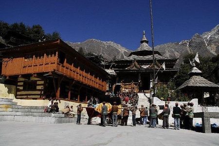 15-Days Leh Private Tour from Srinagar with Dinner