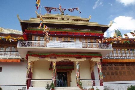LEH LADAKH TOUR (6 Nights /7 Days) 