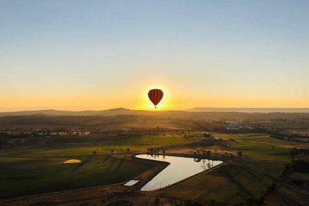 Hot Air Balloon Flight Brisbane with Vineyard Breakfast 