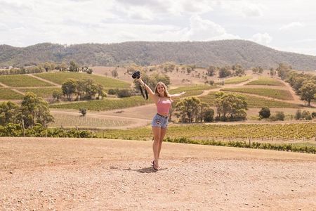 Luxury Hunter Valley Wildlife & Wine Tasting Tour from Sydney