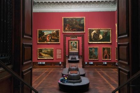 Ticket and Exclusice Tour through the Old Masters Picture Gallery