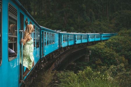 4 Days 3 Nights explore sri Lanka with holiday walkers sri Lanka