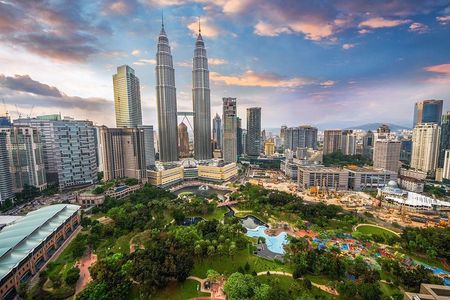 Fascinating Kuala Lumpur Tour with 13 Famous Landmarks