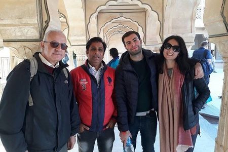 Full-Day Jaipur Private Sightseeing Tour by Car with Guide