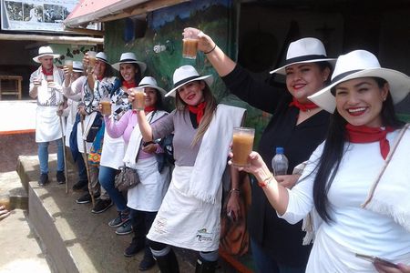 Medellin: coffee tour and paisa experience