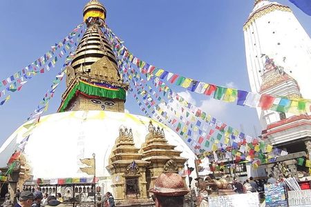 Swayambhunath Buddhist Stupa Hiking from Thamel, Kathmandu