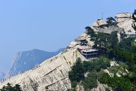 1-Day Private Tour: Mount Huashan With the Lunch from Xi'an