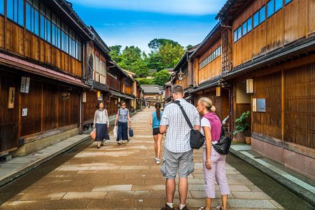 Kanazawa Full Day Private Tour: Local Highlights & Hidden Gems