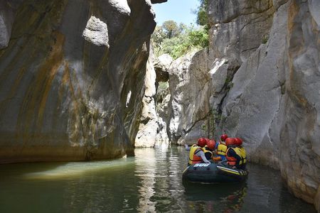 Gorges of Tiberius in rubber dinghy, Unesco Geopark site