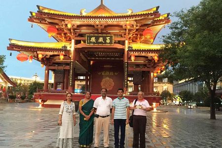 Xian Evening Tour of Tang Paradise