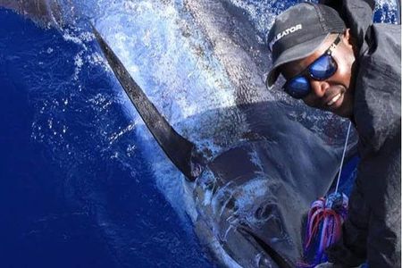 Fun Fishing Tour (Snacks & Light Refreshments Offered)