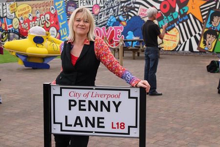 Beatles Tour, Penny Lane, outside John & Paul houses & lots more!