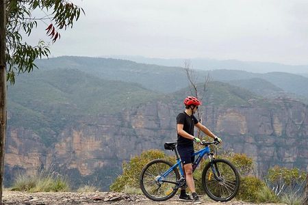 Hanging Rock E-Bike Adventure: Epic Blue Mountains Views