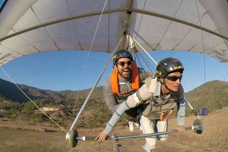 Hang gliding in Valle de Bravo