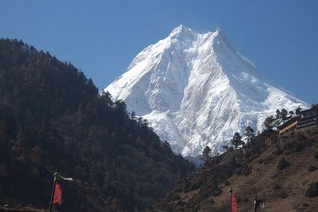 Round Manaslu Trekking