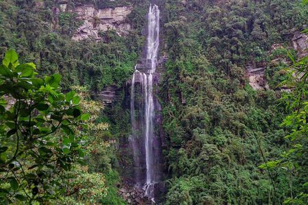 Hiking tour to the tallest waterfall in Colombia
