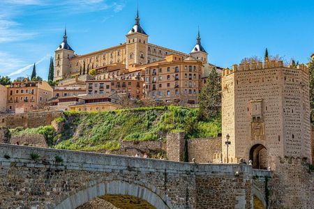 Toledo Panoramic! from Madrid with Transportation and Panoramic Tour